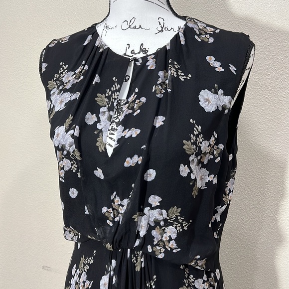 Vince Dress - Picture 5 of 12